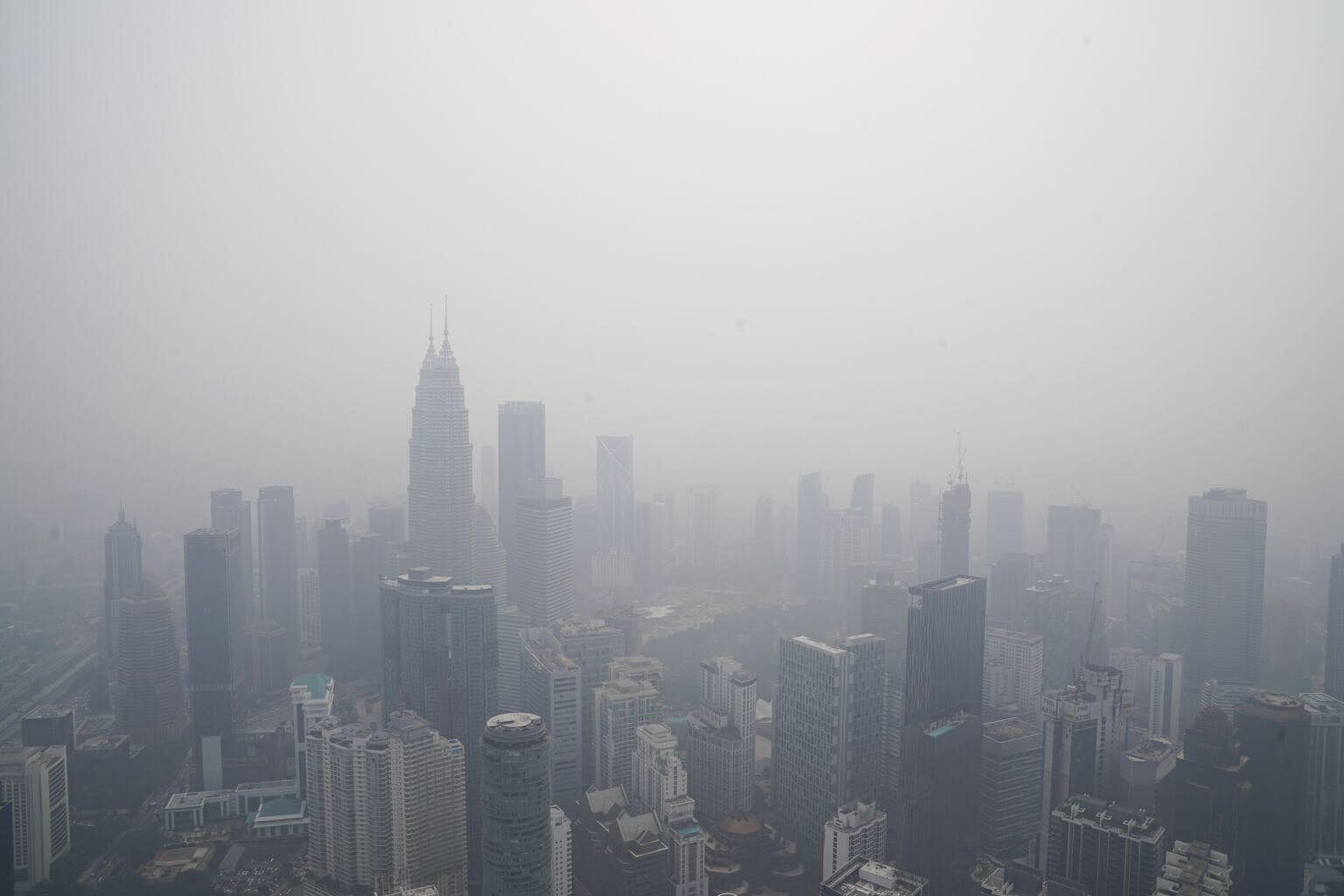 Monsoon Transition Set To Ease Haze Over Malaysia Se Asia News Top Stories The Straits Times