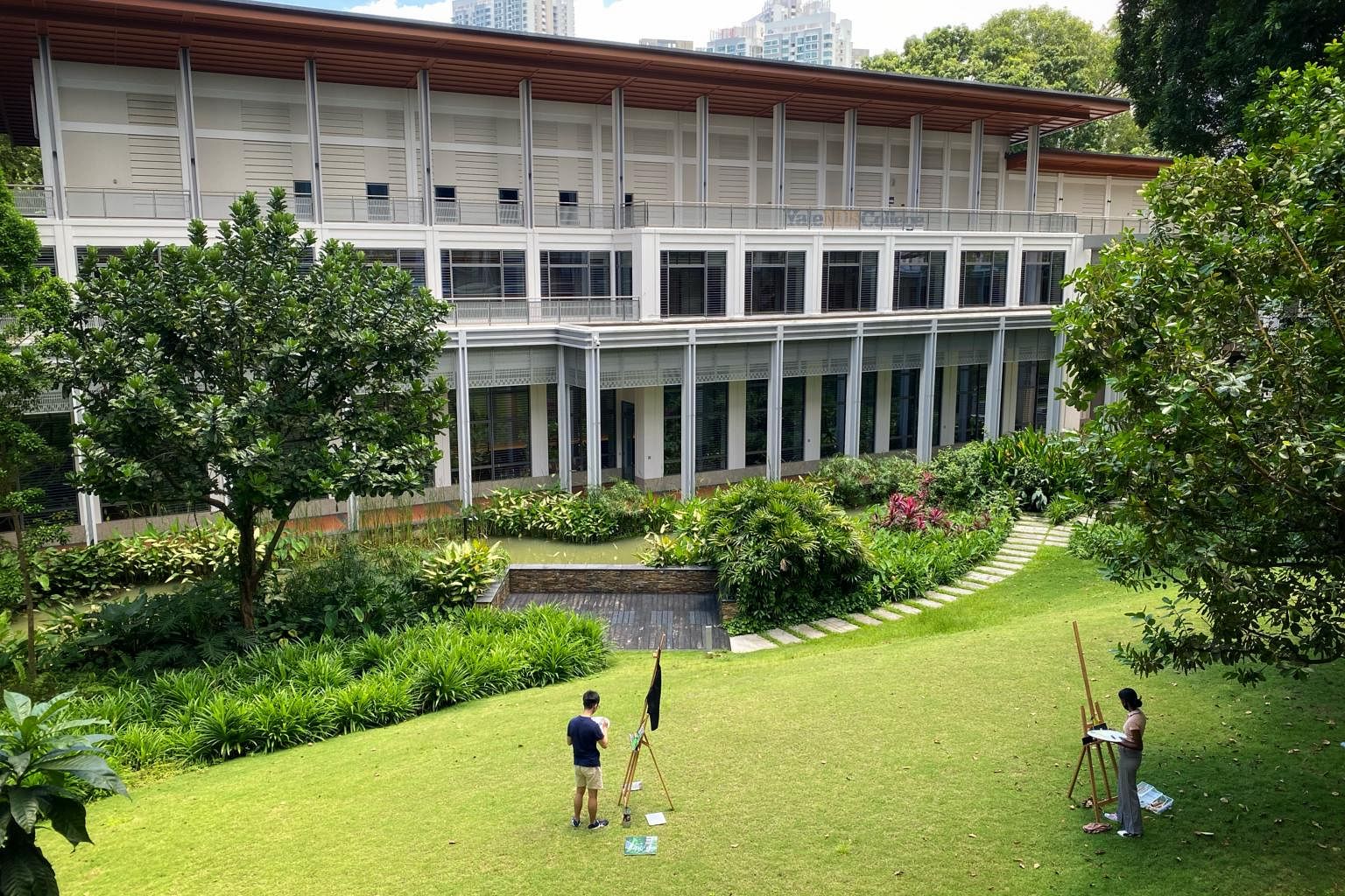 What is driving the conclusion to shut Yale-NUS College or university?, Parenting & Education and learning News & Leading Stories