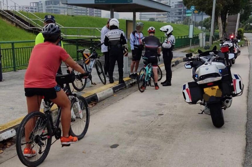 The cyclists were spotted during enforcement operations conducted with the Traffic Police.