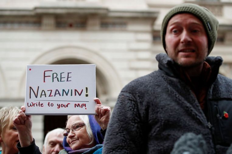 Suami dari orang Inggris-Iran yang ditahan di ‘hari-hari terakhir’ mogok makan, Europe News & Top Stories