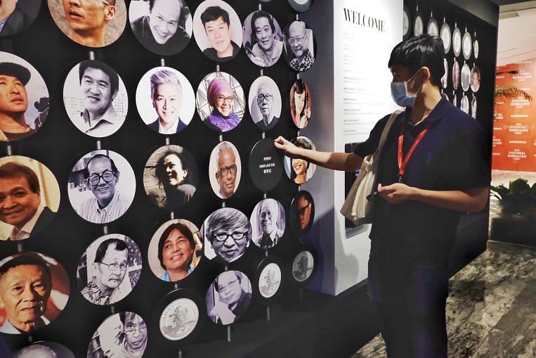 Pameran interaktif di The Arts House menyoroti seniman Medali Budaya, Berita Seni & Berita Utama