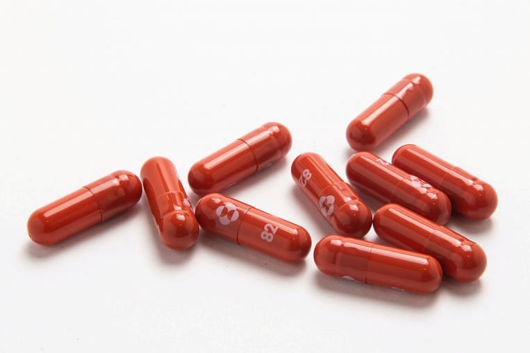 Un panel de la FDA approuve la pilule Covid-19 de Merck pour les adultes à haut risque, United States News & Top Stories