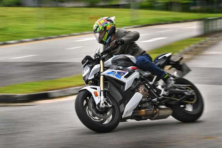 Revue de vélo: Nouvelle BMW S1000R, une moto de sport de haute technologie, Motoring News & Top Stories