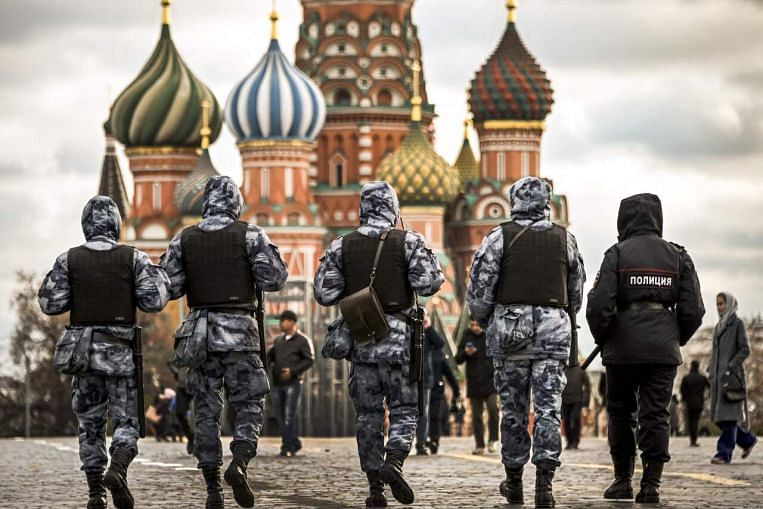 La Russie dit avoir arrêté trois espions ukrainiens, Europe News & Top Stories