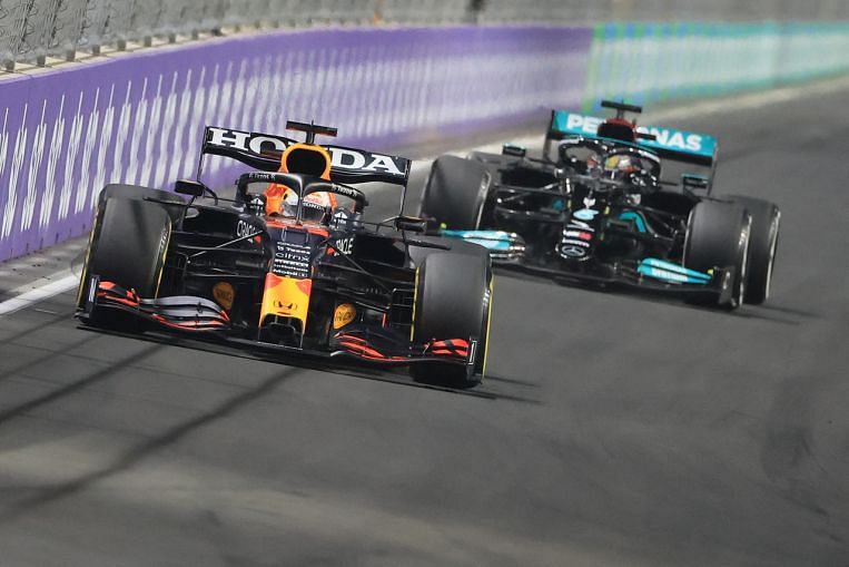Formule 1: Verstappen principalement responsable de la collision à Hamilton, selon des responsables, Formula One News & Top Stories