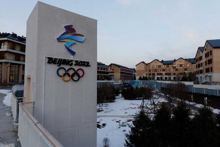 Jeux olympiques d’hiver : le diffuseur japonais NHK retire les qualifications aux Jeux pour des publicités sur des jouets sexuels, des actualités sportives et des articles à la une