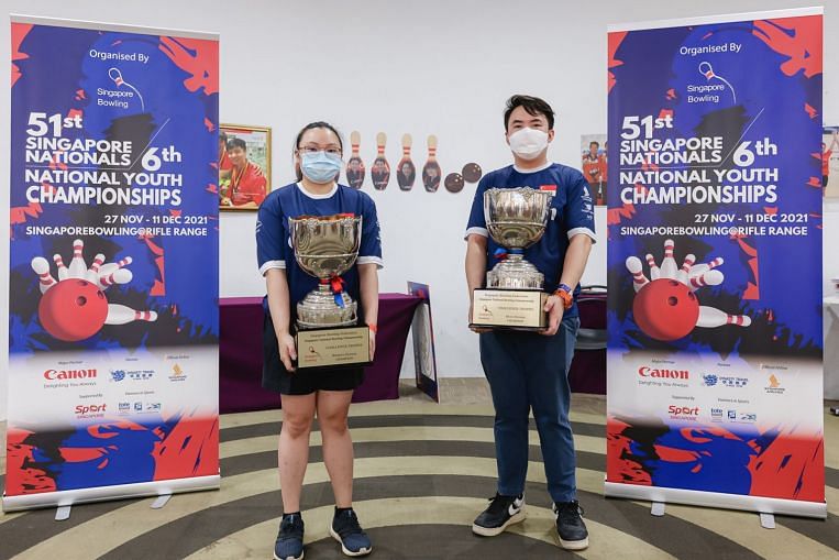 Bowling : Singapore National et les jeunes sont enfin de retour ;  Teo et Chang remportent les titres Open, Sport News & Top Stories