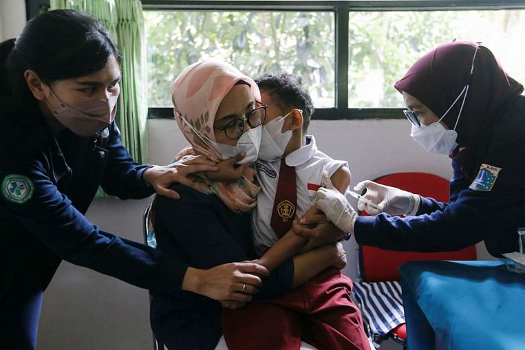 Indonesia starts Covid-19 vaccinations for children aged 6-11