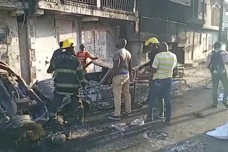 L’explosion d’un camion-citerne en Haïti fait au moins 50 morts, World News & Top Stories